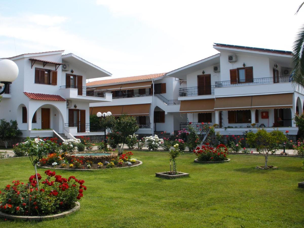 Hotel Katerina Керамоти Экстерьер фото